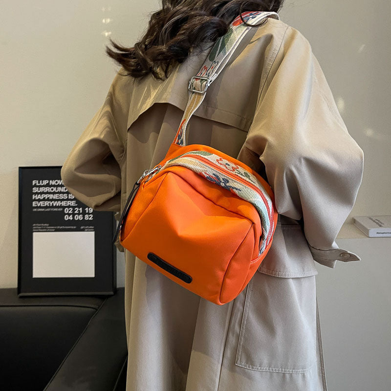 2024 New Oxford Shoulder Bag Model With Shell Shape